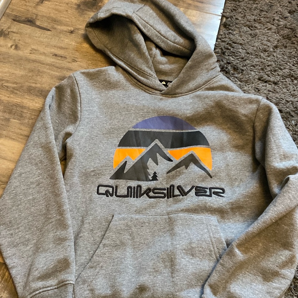 Quiksilver Boys Size Small Hoodie